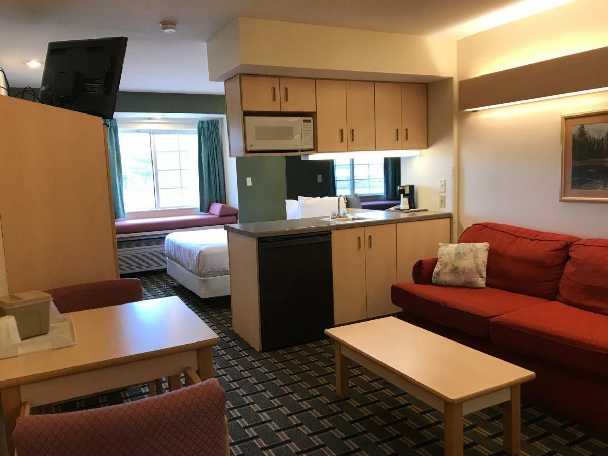 Mariner'S Village Resort Carlyle Extérieur photo